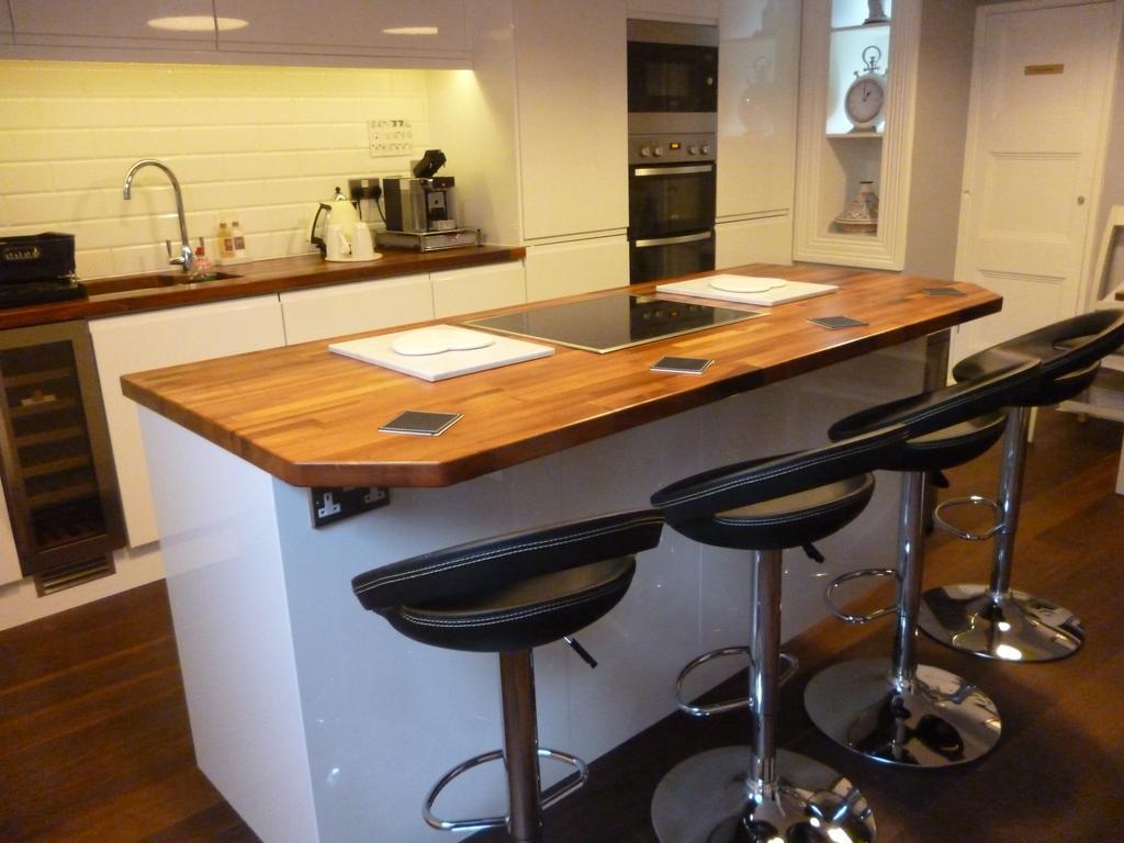 Kings House Wokingham Guest House Ruang foto